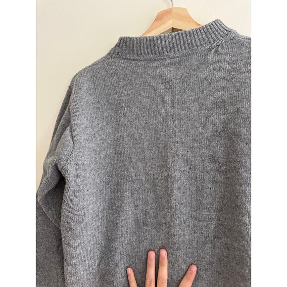 VINTAGE Hand Knit Sweater Friends Under Umbrellas Size Small - Picture 4 of 4